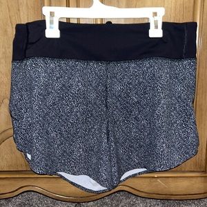 perfect condition athleta shorts! barely worn lulu dupes